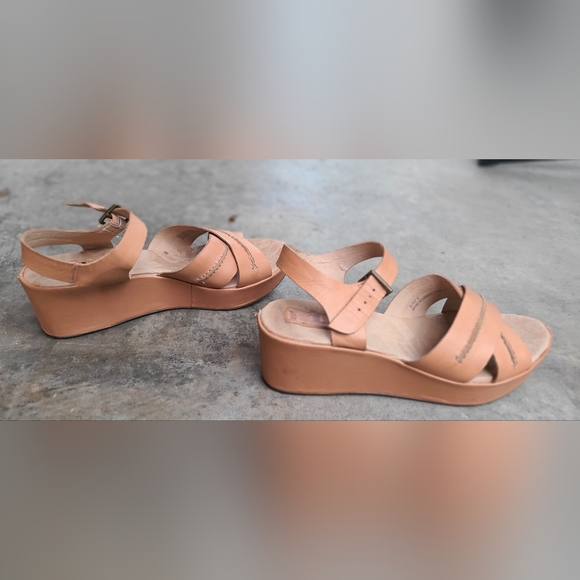 Korks by Kork-ease platform sandals tan buckle - Picture 5 of 7